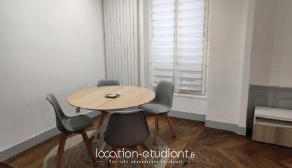 Logement tudiant T3 à Versailles (78000)