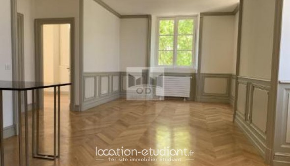 Logement tudiant T3 à Versailles (78000)