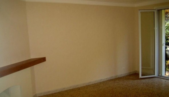 Logement �tudiant T3 &agrave; Ville di pietrabugno (20200)