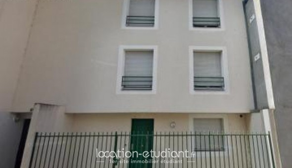 Logement tudiant T3 à Villefranche sur Sane (69400)