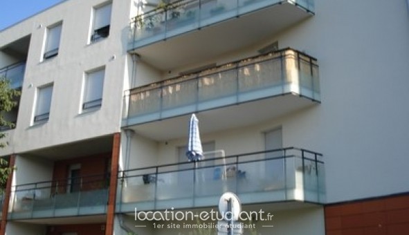 Logement tudiant T3 à Villefranche sur Sane (69400)