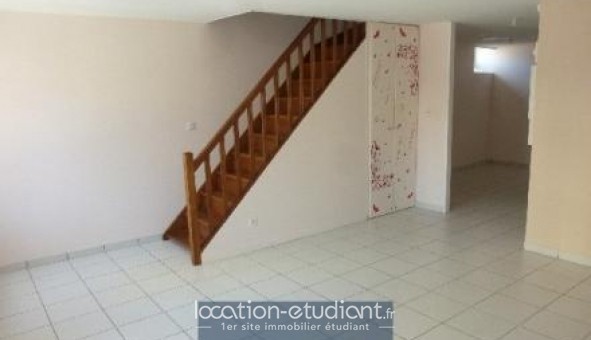 Logement tudiant T3 à Villefranche sur Sane (69400)