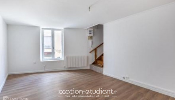 Logement tudiant T3 à Villefranche sur Sane (69400)