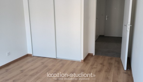 Logement tudiant T3 à Villefranche sur Sane (69400)