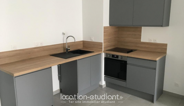 Logement tudiant T3 à Villefranche sur Sane (69400)