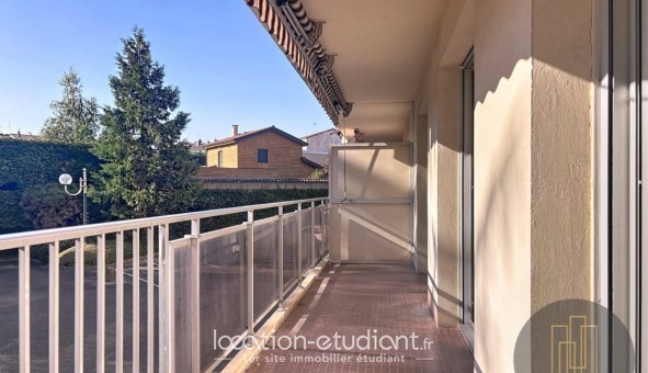 Logement tudiant T3 à Villefranche sur Sane (69400)
