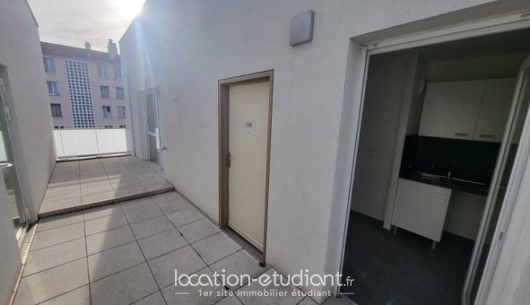 Logement tudiant T3 à Villefranche sur Sane (69400)