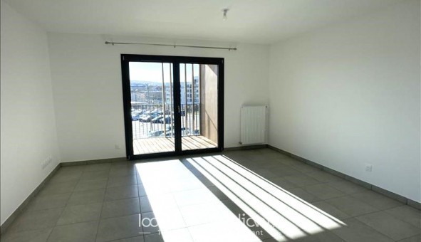 Logement �tudiant T3 &agrave; Villefranche sur Sa�ne (69400)