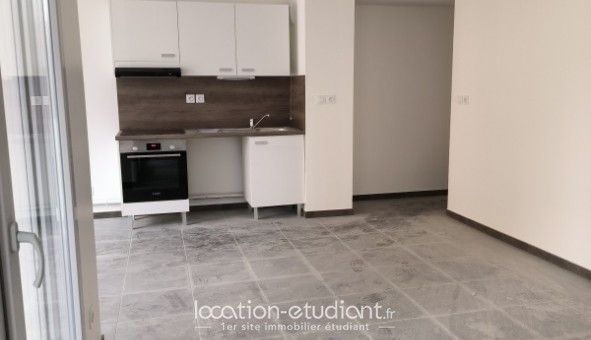 Logement �tudiant T3 &agrave; Villefranche sur Sa�ne (69400)