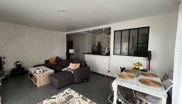 Logement tudiant T3 à Villejust (91140)