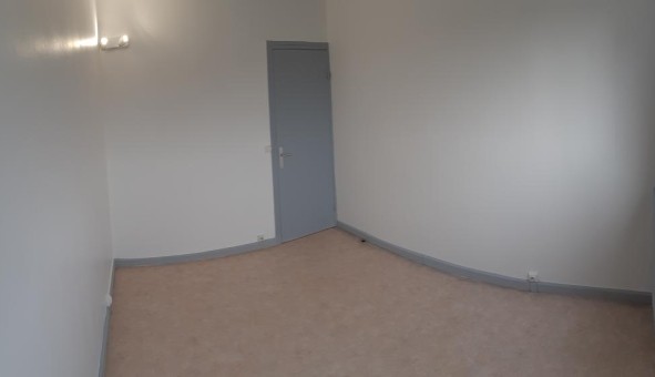 Logement �tudiant T3 &agrave; Villeneuve la Garenne (92390)