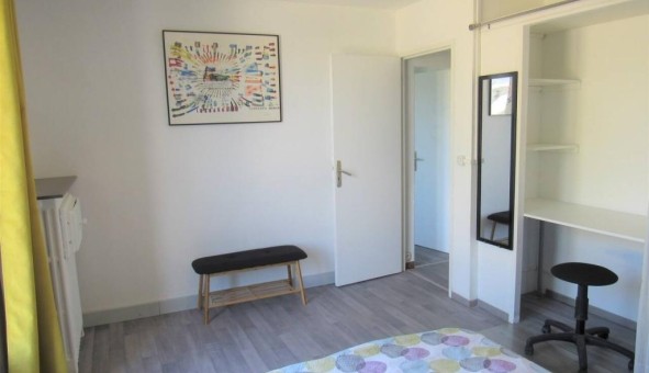 Logement �tudiant T3 &agrave; Villeneuve l�s Avignon (30400)