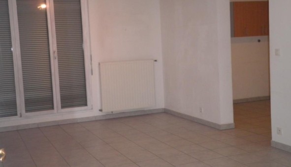 Logement tudiant Location T3 Vide Villeurbanne (69100)