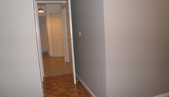 Logement tudiant T3 à Villeurbanne (69100)