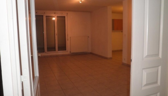 Logement tudiant T3 à Villeurbanne (69100)