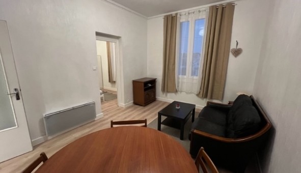 Logement tudiant Location T3 Vide Villeurbanne (69100)