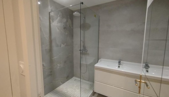 Logement tudiant T3 à Villeurbanne (69100)