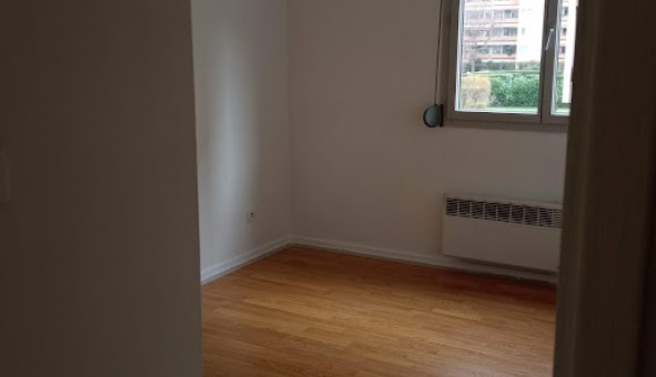 Logement tudiant T3 à Villeurbanne (69100)