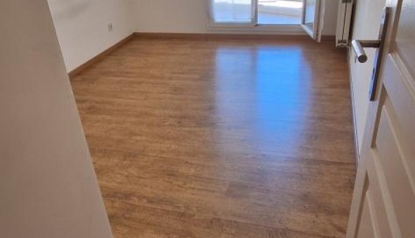 Logement tudiant T3 à Villeurbanne (69100)