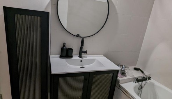 Logement tudiant T3 à Villeurbanne (69100)