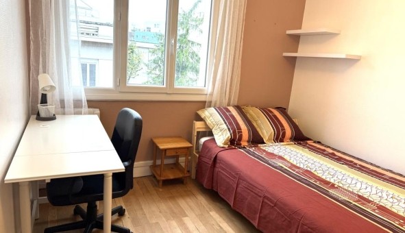 Logement tudiant T3 à Villeurbanne (69100)