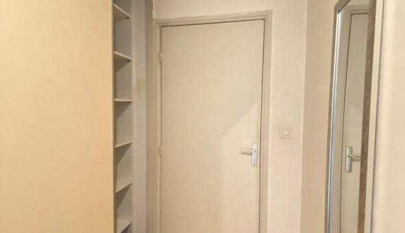 Logement tudiant T3 à Villeurbanne (69100)