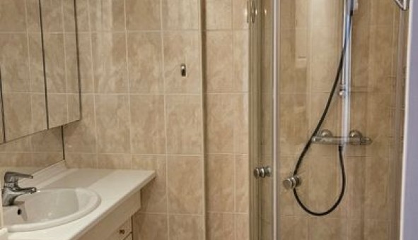 Logement �tudiant T3 &agrave; Villeurbanne (69100)