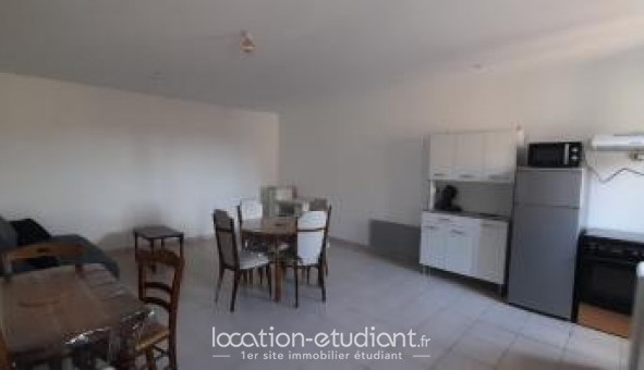 Logement tudiant T3 à Vinon sur Verdon (83560)