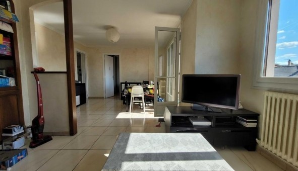 Logement tudiant T3 à Viry Chtillon (91170)