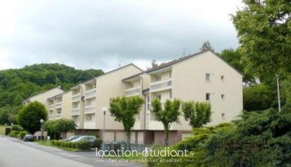 Logement tudiant T3 à Ydes (15210)