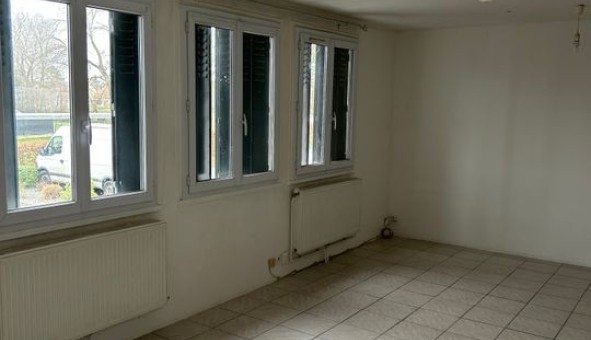 Logement �tudiant Location T4 Vide Acy (02200)