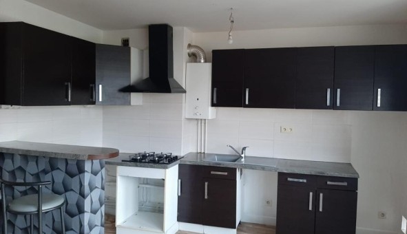Logement tudiant Location T4 Vide Ad (65100)