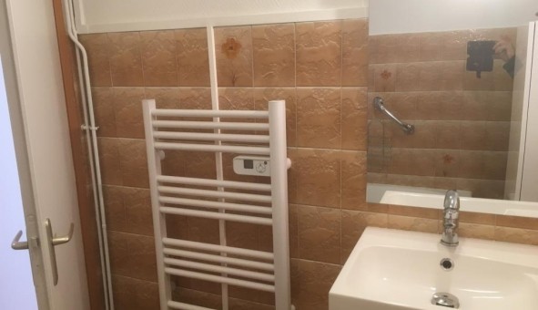 Logement �tudiant T4 &agrave; Ad� (65100)