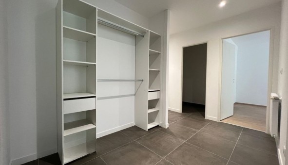 Logement tudiant T4 à Affoux (69170)