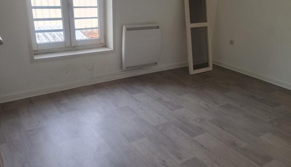 Logement tudiant T4 à Aix (59310)