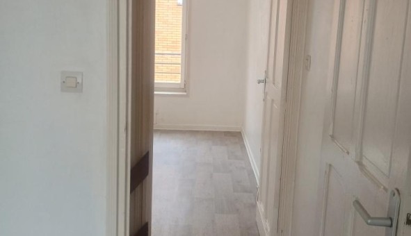 Logement tudiant T4 à Aix (59310)