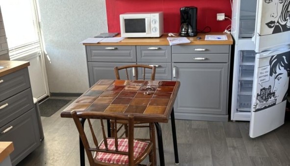 Logement tudiant T4 à Ajat (24210)