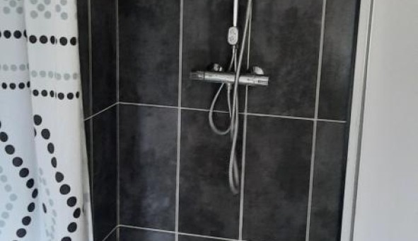 Logement tudiant T4 à Alba la Romaine (07400)