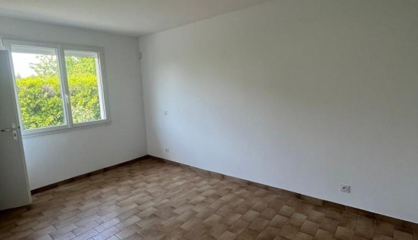 Logement tudiant T4 à Albigny sur Sane (69250)