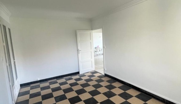 Logement tudiant T4 à Albigny sur Sane (69250)