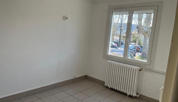 Logement tudiant T4 à Albigny sur Sane (69250)
