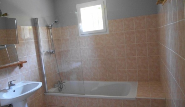 Logement tudiant T4 à Albon (26140)