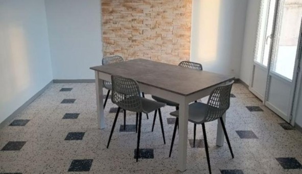 Logement tudiant T4 à Als (30100)