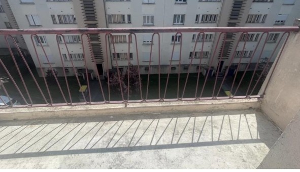 Logement tudiant T4 à Als (30100)