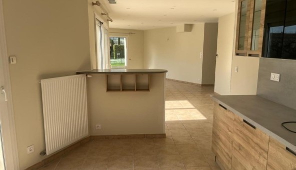 Logement tudiant T4 à Alix (69380)