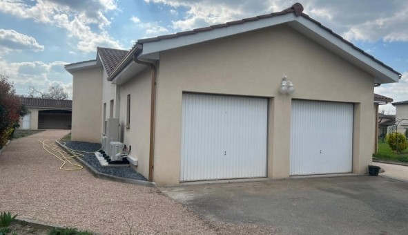 Logement tudiant T4 à Alix (69380)