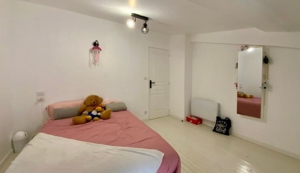 Logement �tudiant T4 &agrave; Allas Bocage (17150)