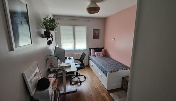 Logement tudiant T4 à Allonnes (72700)