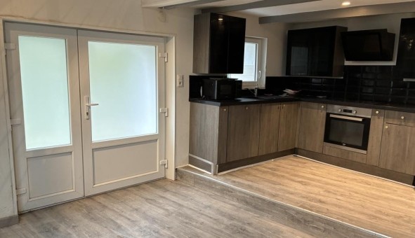 Logement tudiant T4 à Amagney (25220)