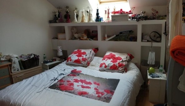Logement �tudiant T4 &agrave; Ambillou Ch�teau (49700)